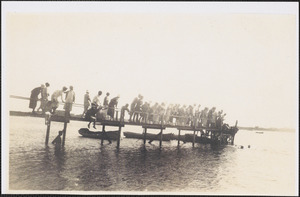 Crowds on the Englewood dock in front of the Windmill Tea Room