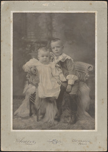 Joseph Carleton Lewis and Richard Sears Lewis as children