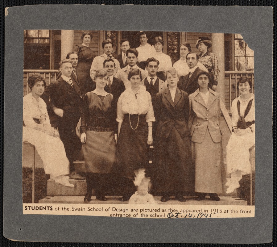 Students in 1915 at the front entrance of the Swain School of Design, New Bedford, MA