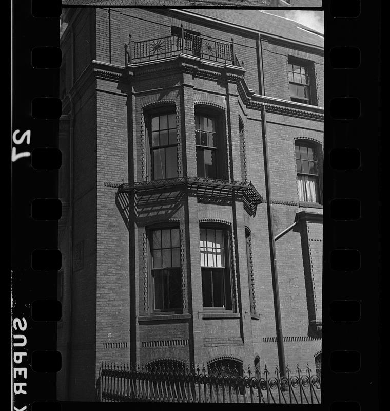 12 Fairfield Street, Boston, Massachusetts, Marlborough Street side