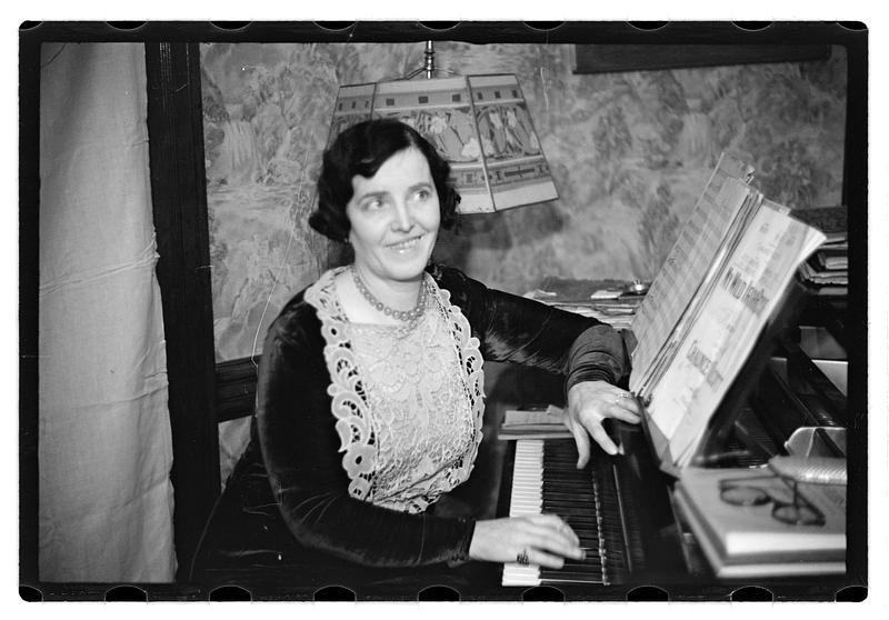 Miss Elizabeth O'Connell