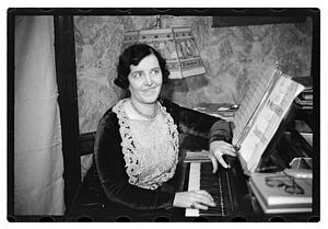 Miss Elizabeth O'Connell