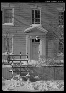 Marblehead, Lee Mansion, side doorway, snow