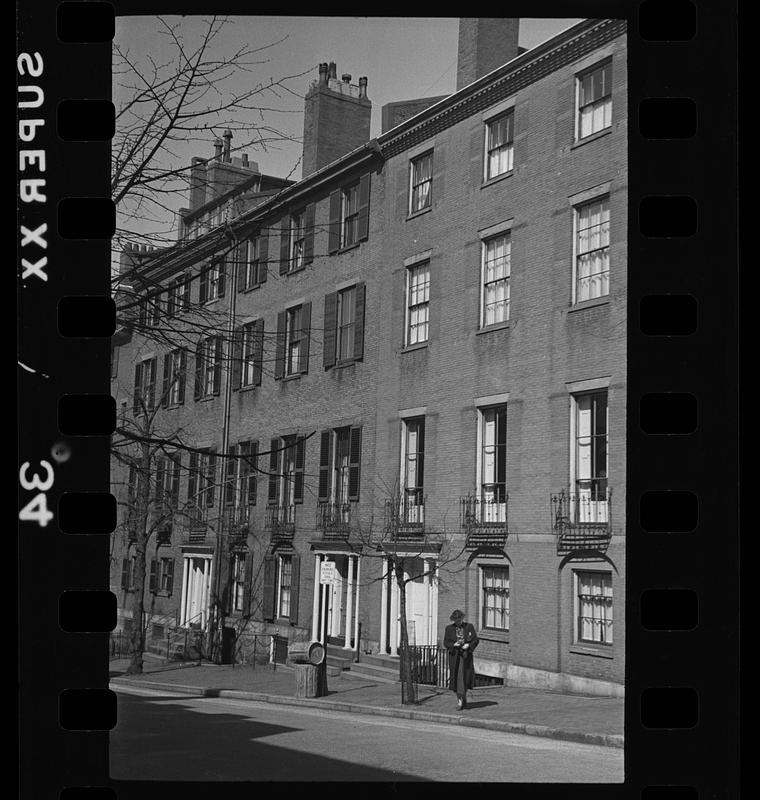 Chestnut Street, Boston, Massachusetts, between Walnut Street and Willow Street