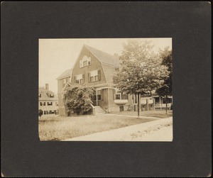 House. Newton, MA