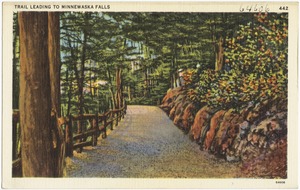 Trail leading to Minnewaska Falls