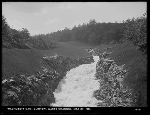 Wachusett Dam, Waste Channel, looking upstream; visit by MWSB board members and officials of cities and towns in the Metropolitan Water District (approximately 120 people attended), Clinton, Mass., May 27, 1908