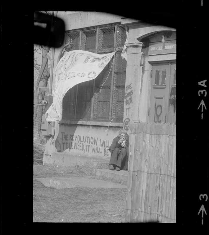 A women's liberation group occupies Harvard building