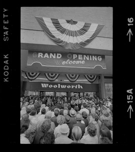 Mayor White speaking at Woolworth's opening day