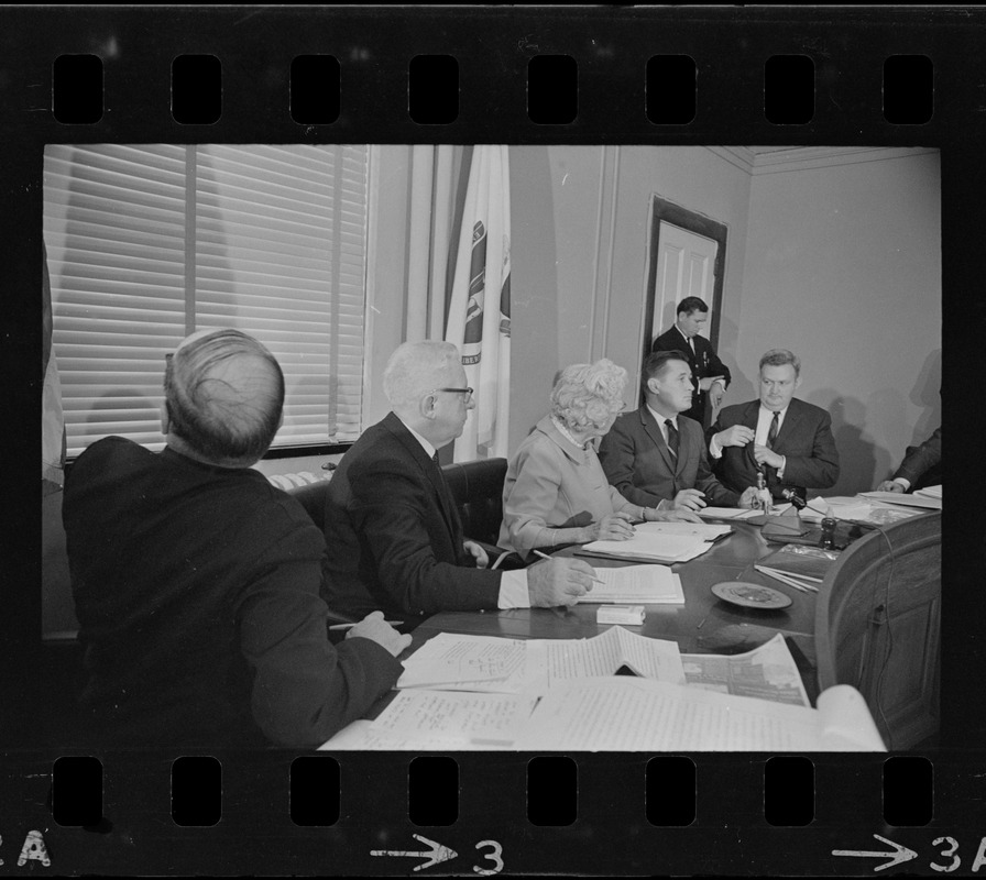 Hearing evidence in Titicut case reading from left are, Sen. Francis McCann, Rep. Amelio Della Chiesa (D- Quincy), Sen. Leslie Cutler, Rep. Robert Cauley (D- Boston) and Atty. Daniel Hogan, for the special legislative commission on mental health