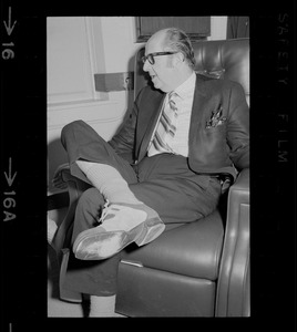 Phil Silvers in Boston for the run of the comedy "How the Other Half Loves" at the Wilbur Theater