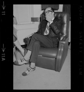 Phil Silvers in Boston for the run of the comedy "How the Other Half Loves" at the Wilbur Theater