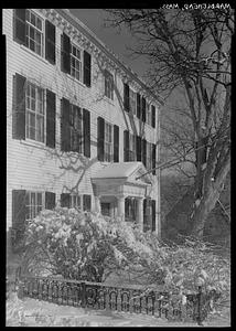 Marblehead, snow, on house