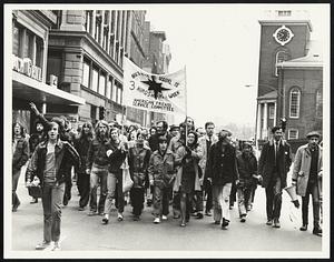 Demos Anti-War Boston May '71. Marching on Tremont St.