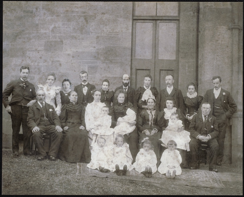 Family photograph of the Rodgers Family from Arbroath in Scotland