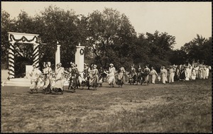 Arlington pageant to commemorate the dedication of the new town, the procession