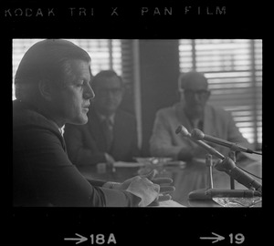 Ted Kennedy addressing meeting with Massachusetts mayors