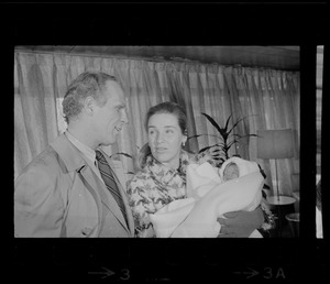 Home in time for Valentine's Day, Mayor Kevin White and wife, Kathryn, leave St. Margaret's Hospital with their newest daughter, born Feb. 5