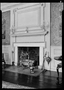 Marblehead, Lee Mansion, chimney piece, green drawing room