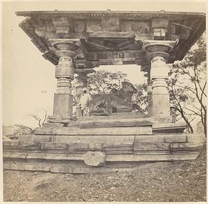 Nandi sculpture under a porch, Thousand Pillared Temple, Hanamkonda, India