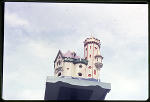 A miniature castle on a pole, Public Garden