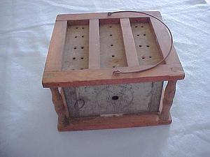 Wood and tin foot warmer
