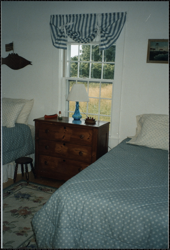 Interior views of 4 Barnabas Street