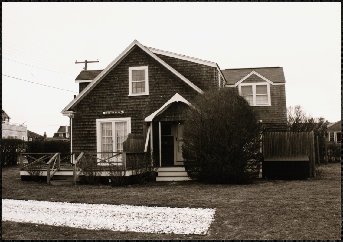 6 Bayberry Lane Digital Commonwealth