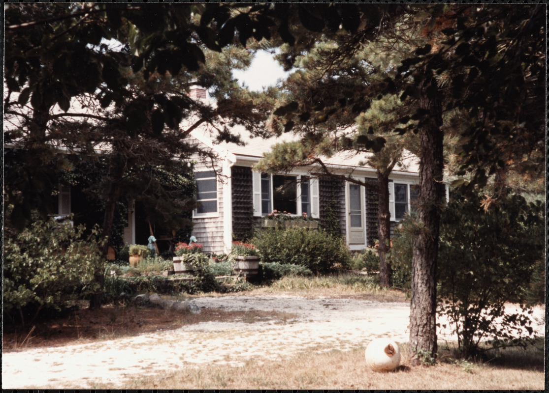 8 Bayberry Lane Digital Commonwealth