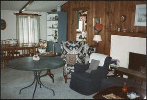 Interior view of 166 Cliff Road