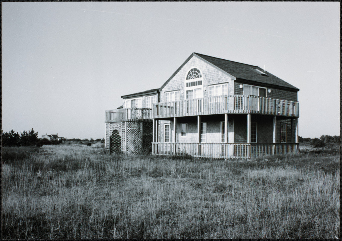 11 Davis Lane Digital Commonwealth