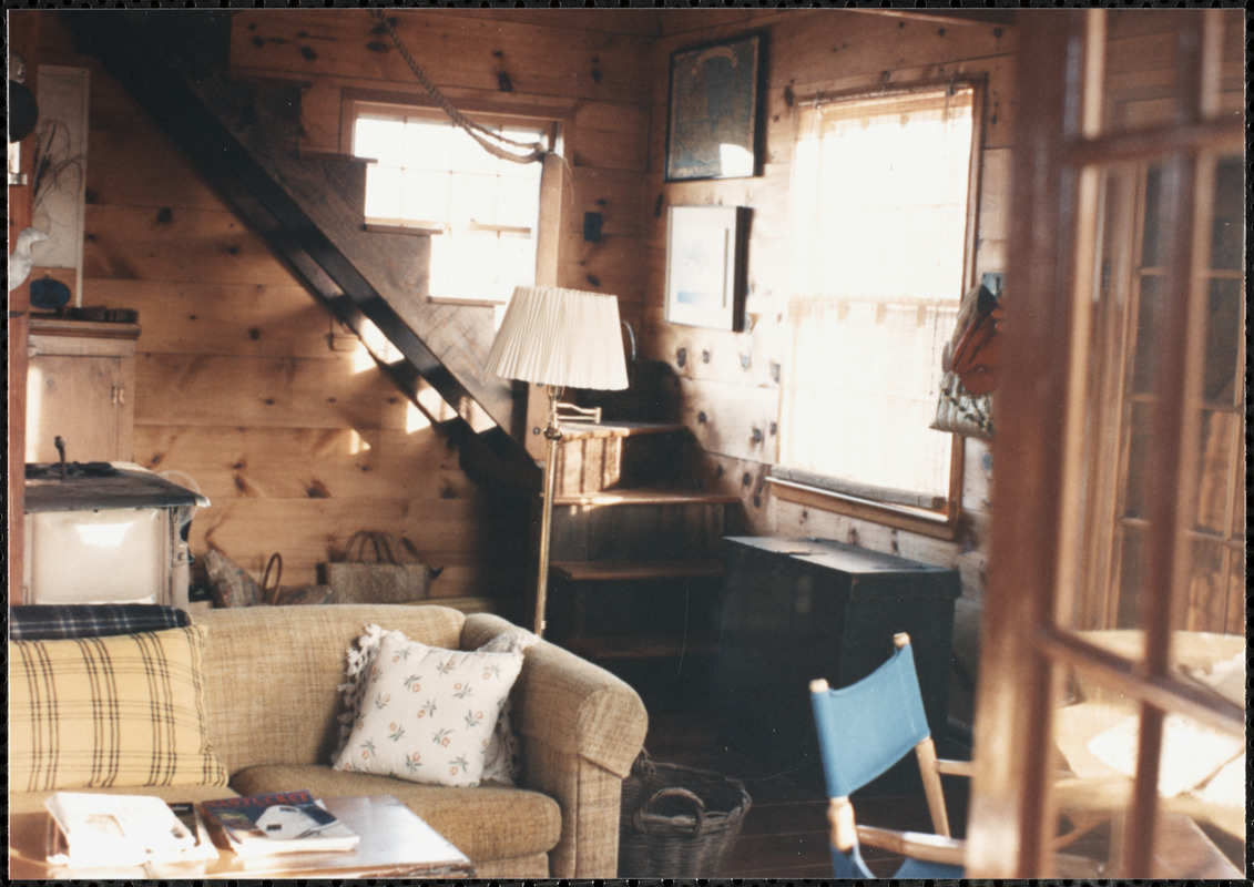 Interior view of 6 Dunham Street