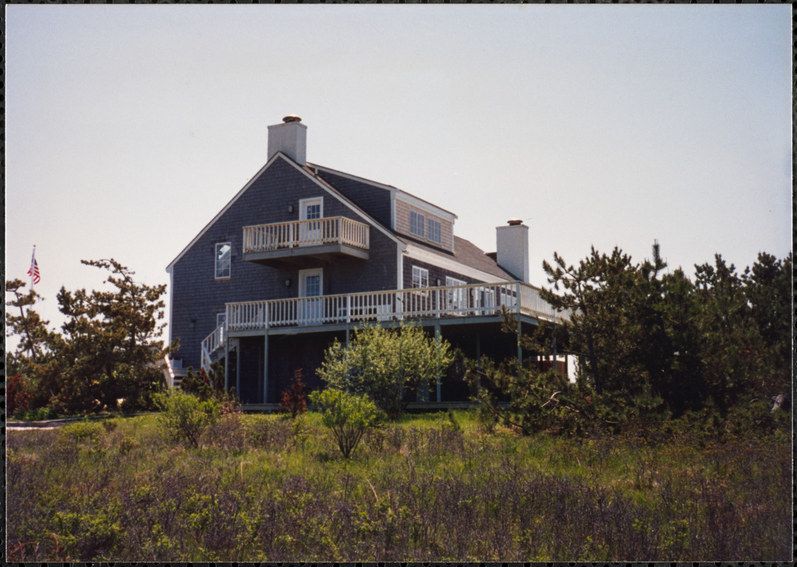 25 Starbuck Road Digital Commonwealth