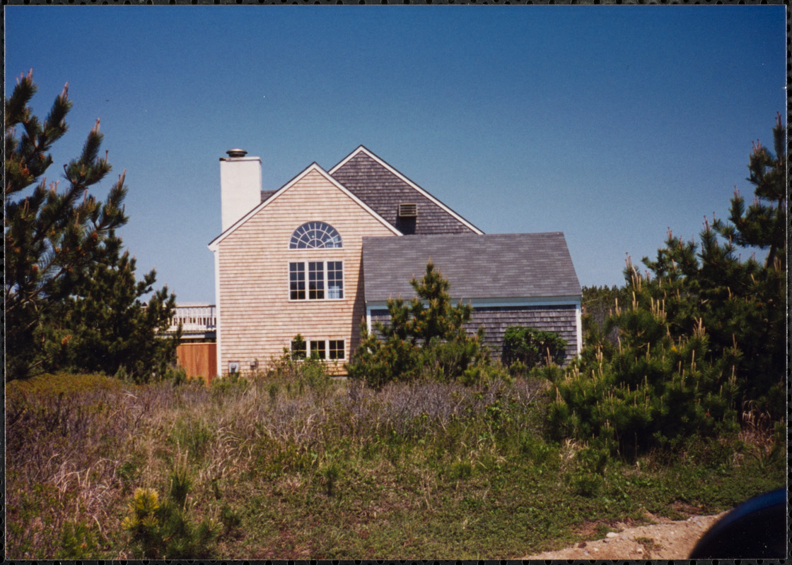 25 Starbuck Road Digital Commonwealth