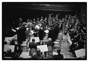 Harvard & Radcliffe Glee Clubs symphony Boulanger conducting, Symphony Hall