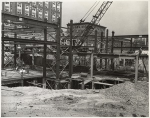 Boston Public Library Johnson building construction, August 1970