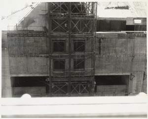Boston Public Library Johnson building construction, August 1971