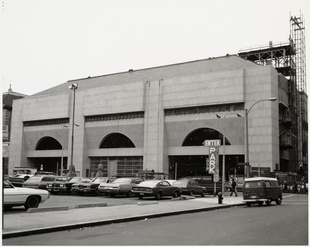 Boston Public Library Johnson building construction, exterior walls and roof nearly complete, November 1971