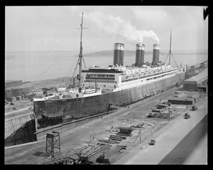 SS Leviathan - South Boston dry dock