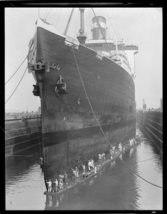 SS Leviathan in South Boston drydock after damaging 4 propellers