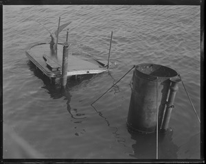 Tug sinks at T-wharf