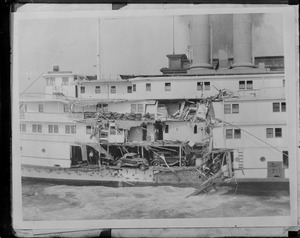 Ship accident - Great Lakes