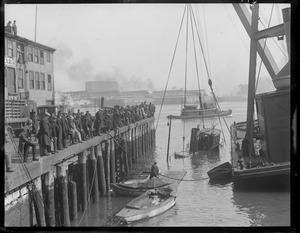 Tug sinks at old T-wharf