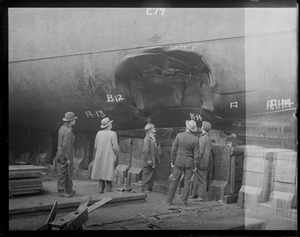 Damage to hull of the SS Robert E. Lee