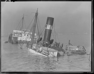 SS Edward Peirce sinks in Boston Harbor after collision