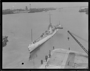 Sub V-3 in Navy Yard