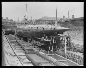 Submarine V-2 in Navy Yard