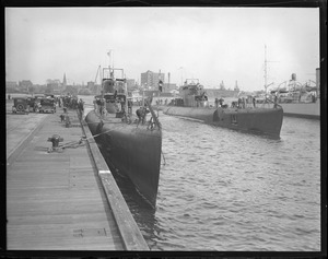 Italian subs Galilla (L) and O. Millelire (R) in Navy Yard