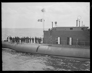 Crew on deck of Italian sub Balilla off Boston lightship on way to Charlestown Navy Yard