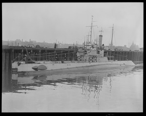 Subs O-9 and O-10 at Navy Yard